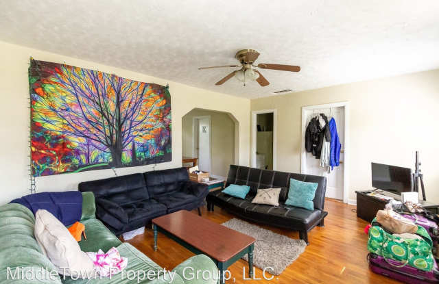 1801 N Glenwood Ave. - 1801 North Glenwood Avenue, Muncie, IN 47304