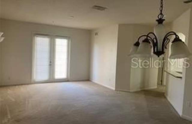 3301 WHITESTONE Circle Gallery 3