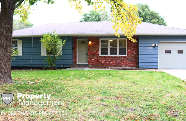 504 E Prairie St - 504 East Prairie Street, Olathe, KS 66061