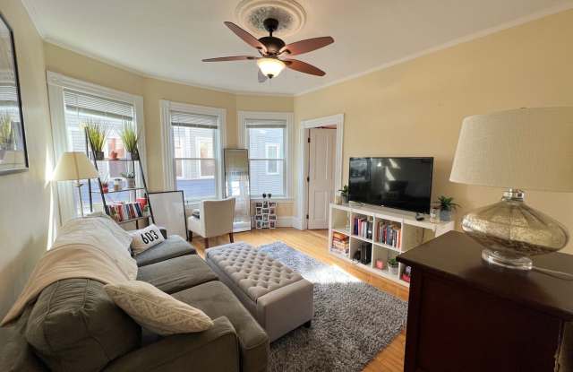 Amazing 4 bed 2.5 bath in Cambridge.... - 173 Elm Street, Cambridge, MA 02139