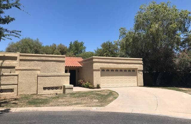 8216 E DEL CAVERNA Drive - 8216 East Del Caverna Drive, Scottsdale, AZ 85258