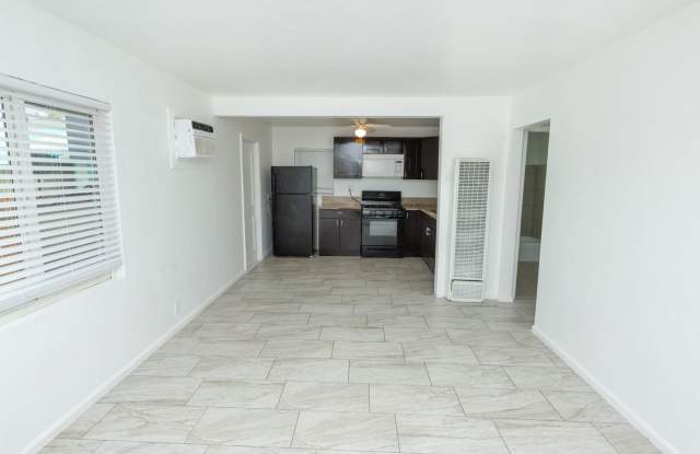 E Washington Ave - 1174-76 East Washington Avenue, El Cajon, CA 92019
