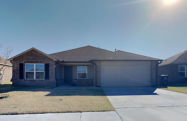 Very Nice 4 Bedroom 2 Bath Home in Mustang Schools photos photos