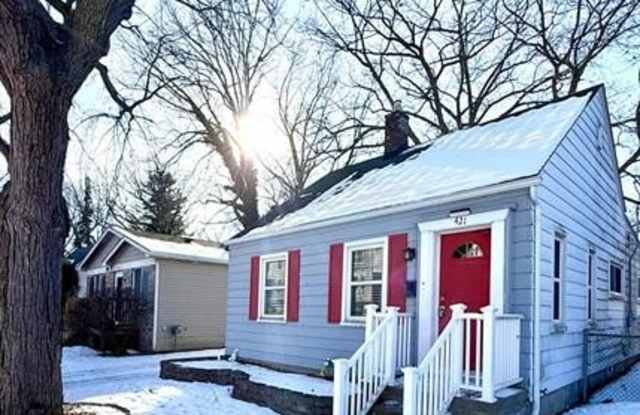 421 GARDENDALE Street - 421 Gardendale Street, Ferndale, MI 48220