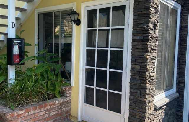 356 E 20TH Street photos photos