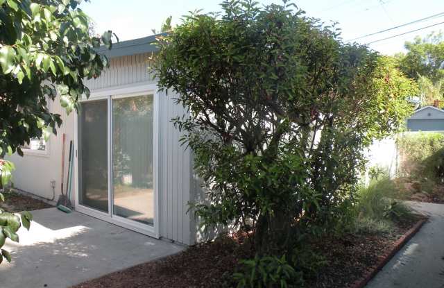 4668 Orchard Ave Gallery 2