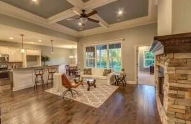102 Hickory Grove Court photos photos