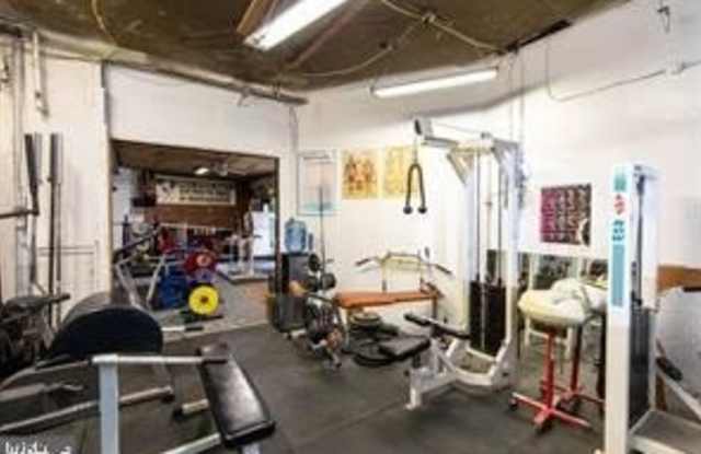 1511 BETHLEHEM Pike Gallery 2