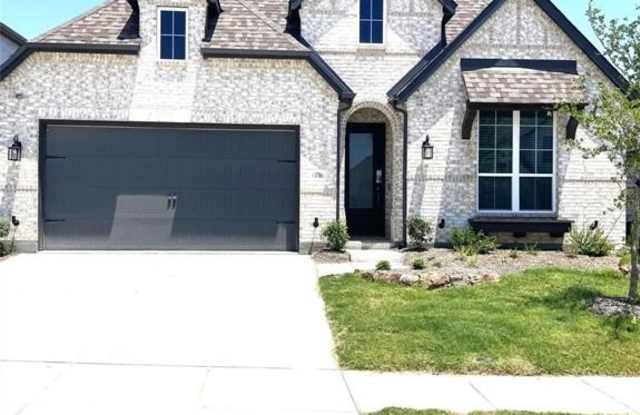 1704 Hydrangea Lane photos photos