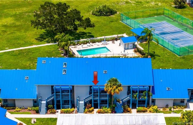 1637 NE Nautical Place photos photos