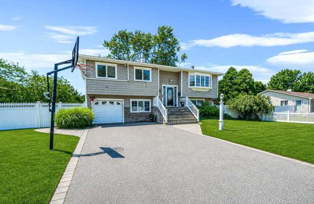 309 Sunrise Drive Gallery 2