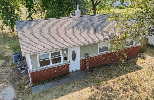 New 3 bedroom listing! Move in special! photos photos