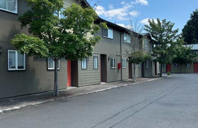 (749) Jackson Square - 2 Bedroom / 1.5 Bathroom Townhome – Albany photos photos