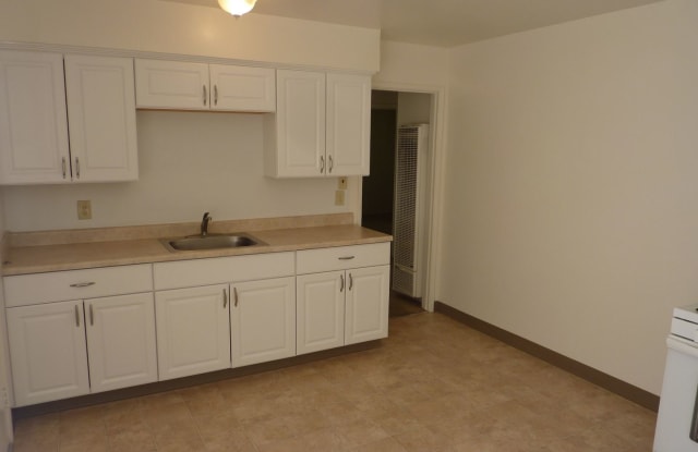6109 Dewey Dr. Gallery 2