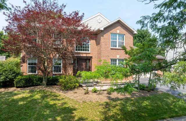 2184 AUTUMNWOOD Drive Gallery 2