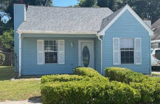 1723 James Buchanan Dr photos photos