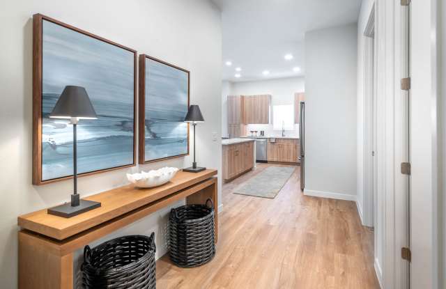 Lantower Bayside Gallery 2
