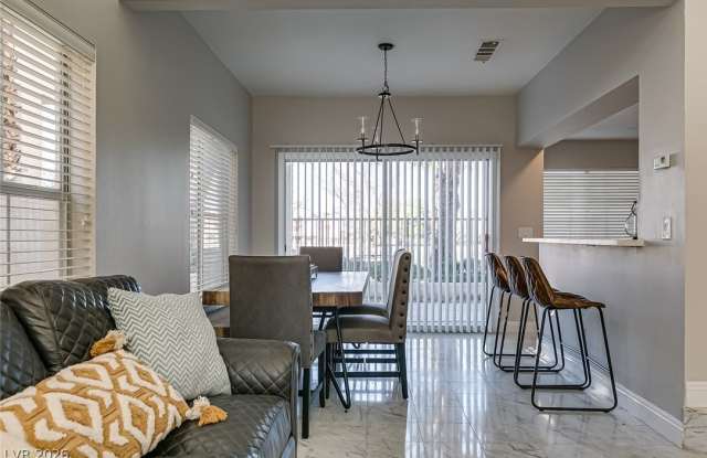 7812 BLUEWATER Drive Gallery 2