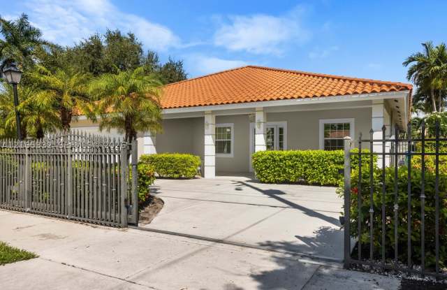 1837 SW 24th Ter Gallery 2