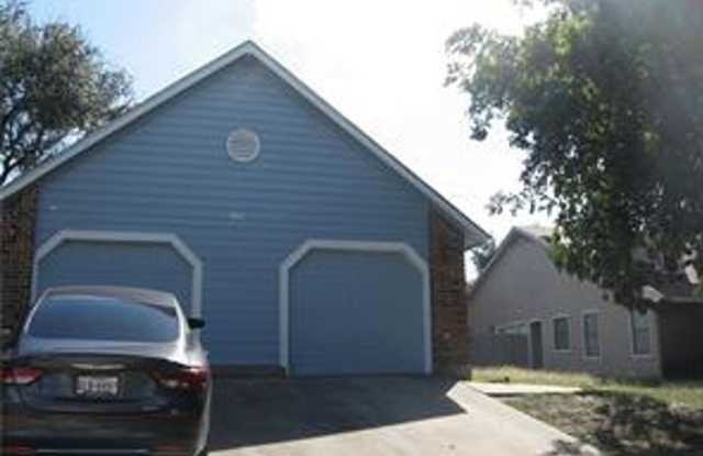 Charming 2BR/2BA in South Austin – Great Location & Move-In Ready! photos photos Charming 2BR/2BA in South Austin – Great Location & Move-In Ready! photos photos