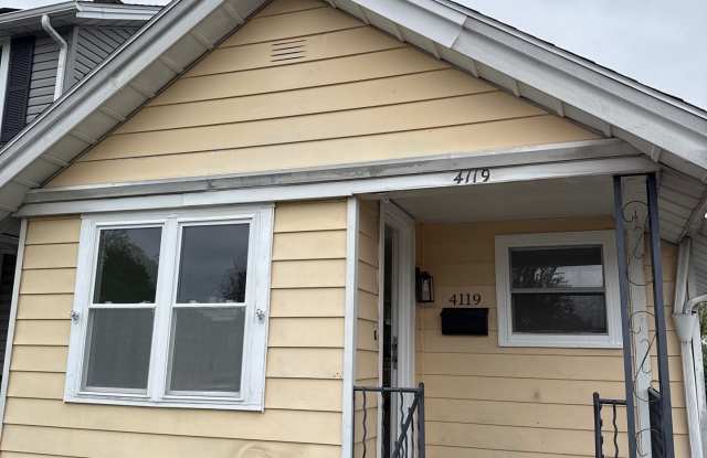 4119 Farnham Avenue Gallery 1