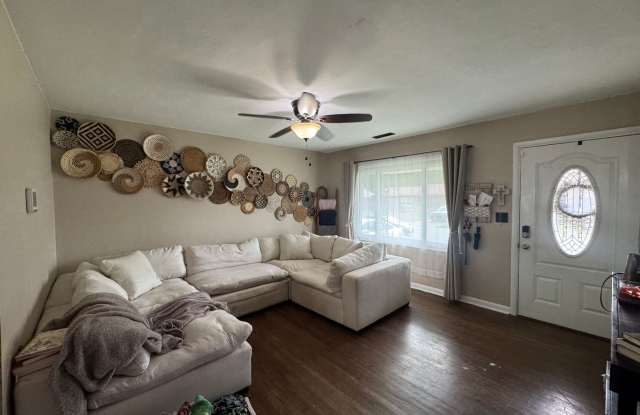 Updated 3-Bedroom in Chesapeake Gallery 4