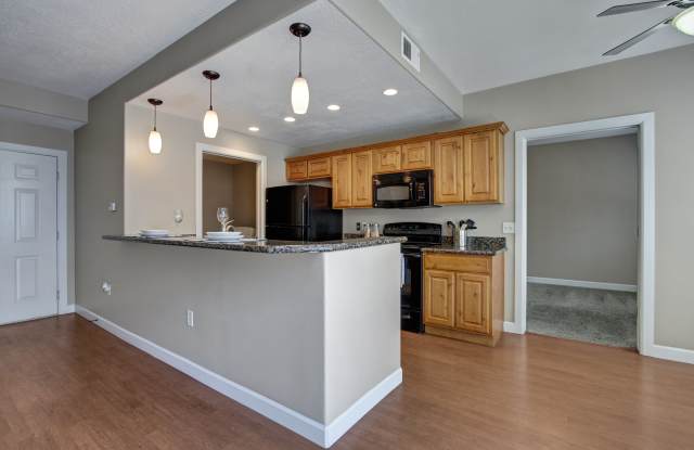 Bridges Apartment Homes Gallery 1