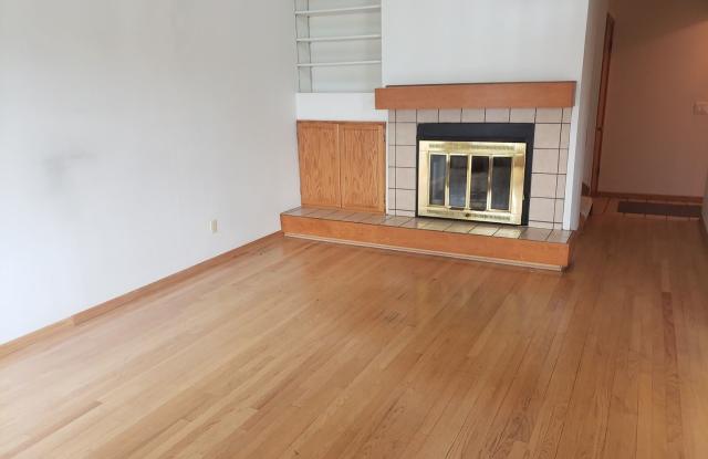 1250 E 130th Avenue, Unit B Gallery 3
