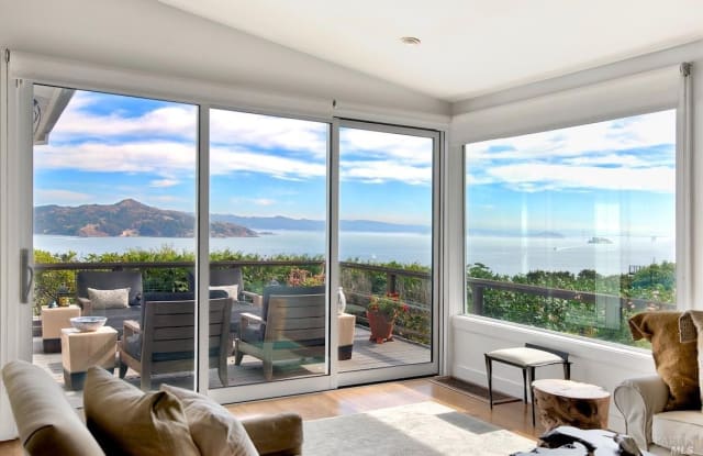 78 San Carlos Avenue - 78 San Carlos Avenue, Sausalito, CA 94965