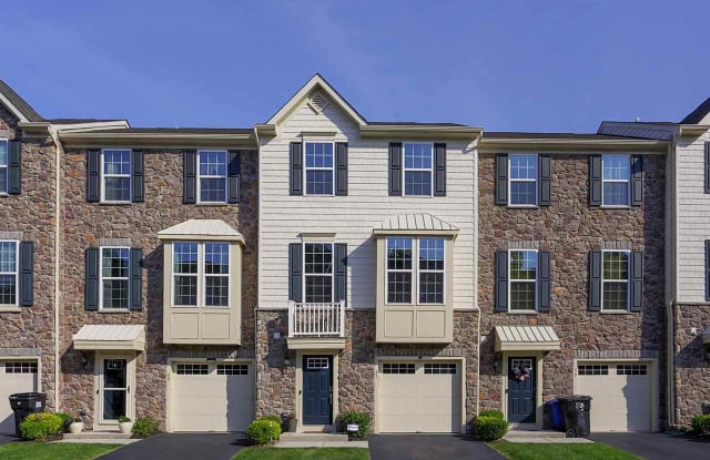 89 PHILLIP E FRANK WAY - 89 Phillip E Frank Way, Monmouth County, NJ 07721