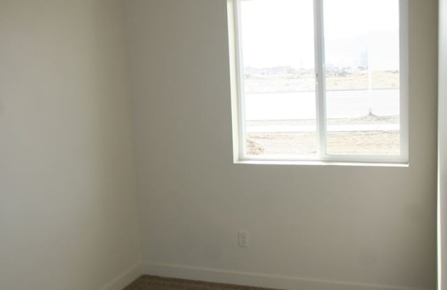 223 N 680 E Gallery 3