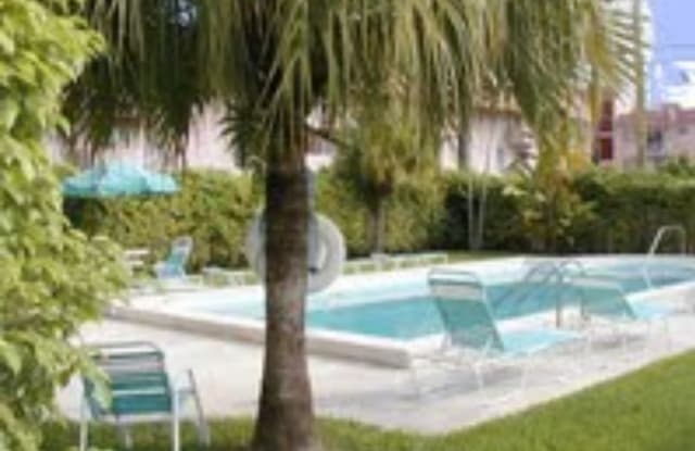 74 Th Street - 74 Th St, The Acreage, FL 33412