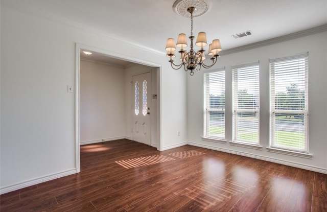 10511 Ravenscroft Drive Gallery 2