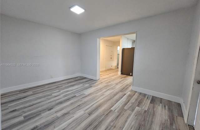 1727 Fletcher St - 1727 Fletcher Street, Hollywood, FL 33020