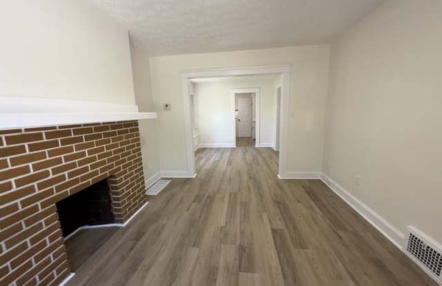 3524 East 143rd Street photos photos