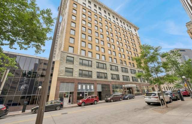 Commerce Building Apartments - Affordable Housing Gallery 4