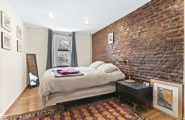 191 Prince Street Gallery 4