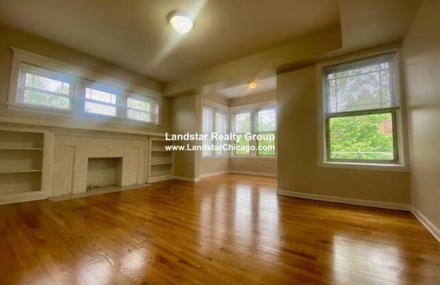 7505 North Greenview Ave. photos photos