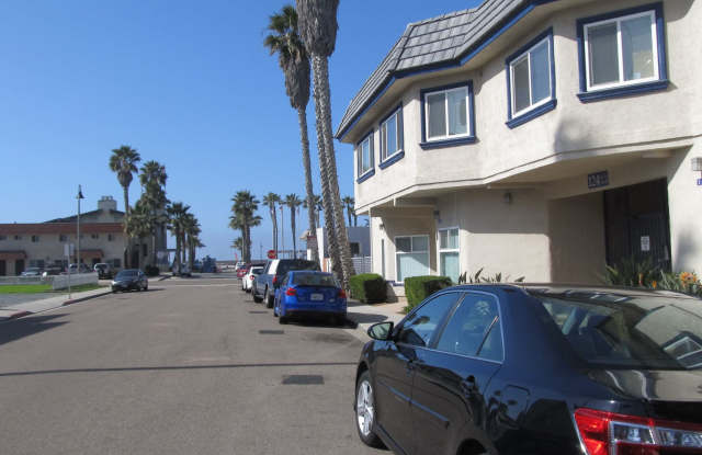 Steps to the Beach with rooftop deck photos photos