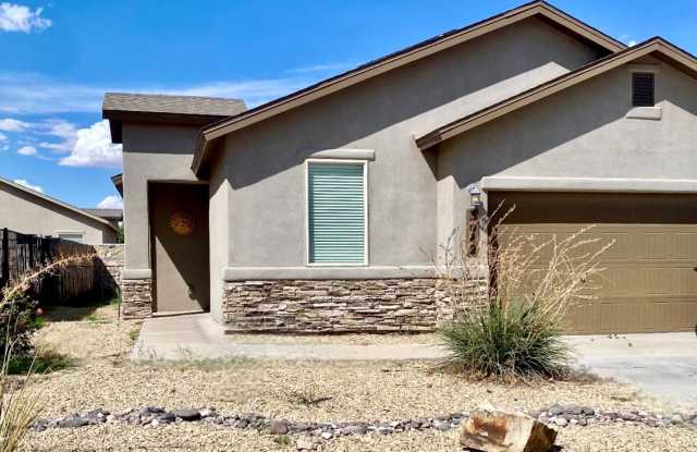 3042 San Miguel Ct - Move-In Ready Home with Open Floor Plan in Las Cruces! - 3042 San Miguel Court, Las Cruces, NM 88007