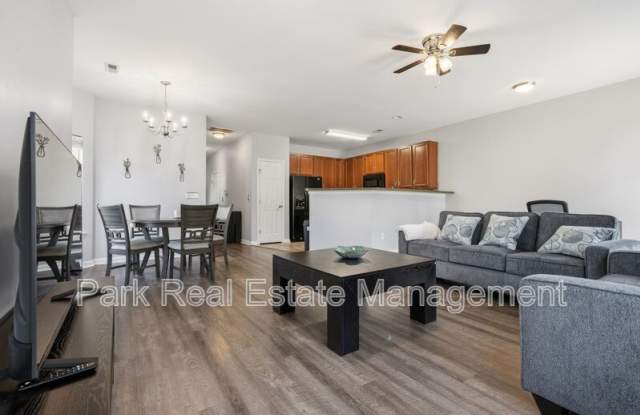 1326 Stone Manor Dr photos photos