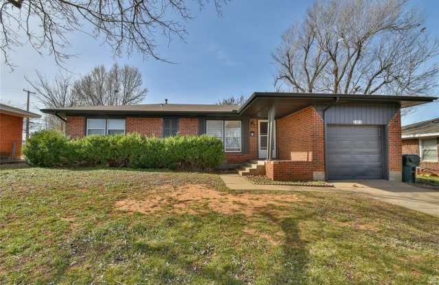 2105 Carpenter Drive photos photos