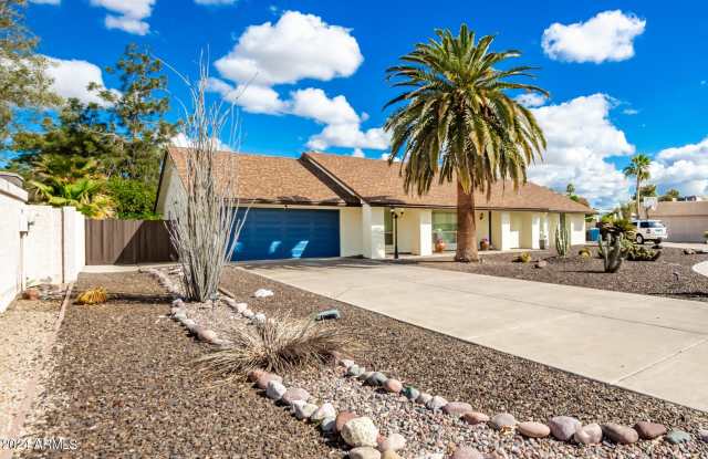 4912 E FRIESS Drive Gallery 3