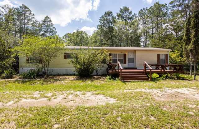 6749 SE 65TH AVENUE - 6749 Southeast 65th Avenue, Gilchrist County, FL 32693