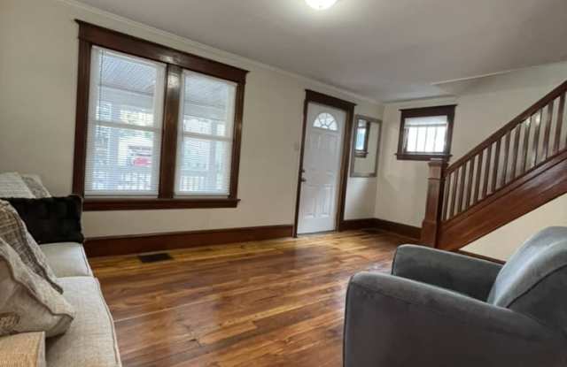 1204 Memorial Avenue - 3 Gallery 4
