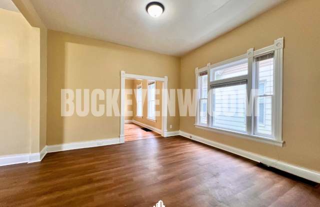 2 Bedroom House Gallery 4