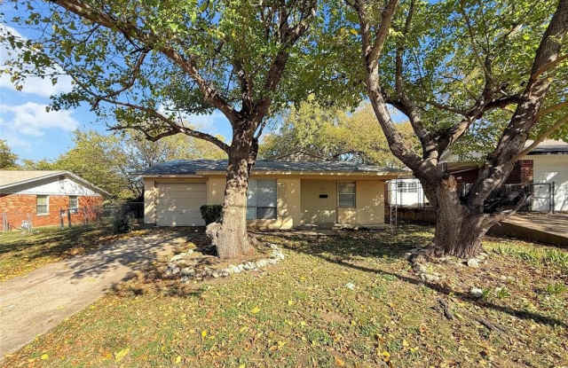 6216 Loydhill Lane - 6216 Loydhill Lane, Fort Worth, TX 76135