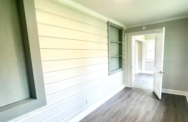 $500 off first months rent! Gallery 4