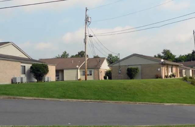 2 BR - 701 Maple View Drive, Clarksburg, WV 26301