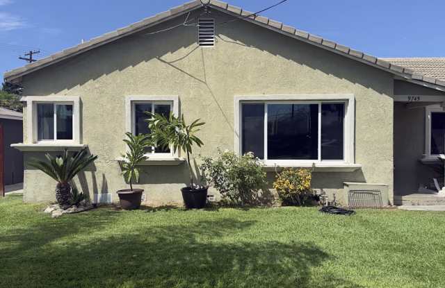 9745 Garfield Street photos photos